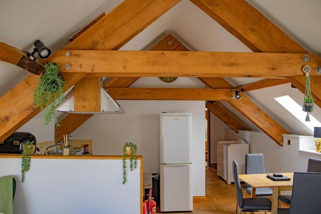 The Granary Apartment Barbrook ภายนอก รูปภาพ