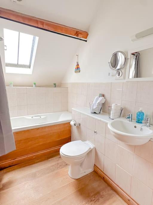 The Granary Apartment Barbrook ภายนอก รูปภาพ